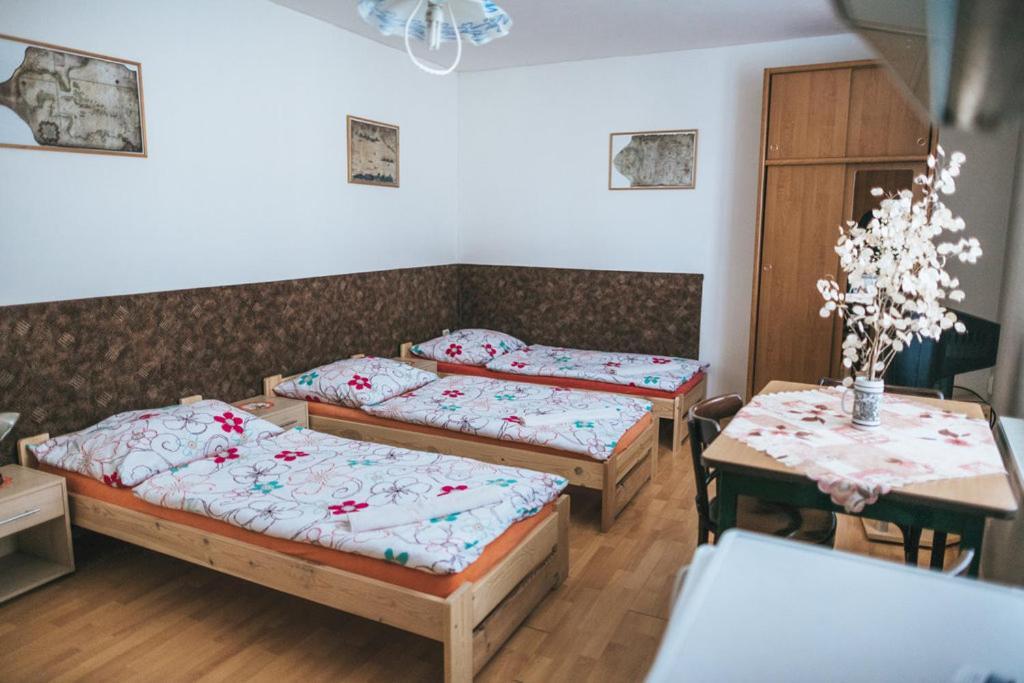 Klub U Namornika Dvur Kralove nad Labem Exterior photo
